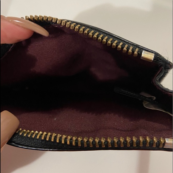 Marc Jacob Leather Zip Top Wallet - Picture 3 of 4